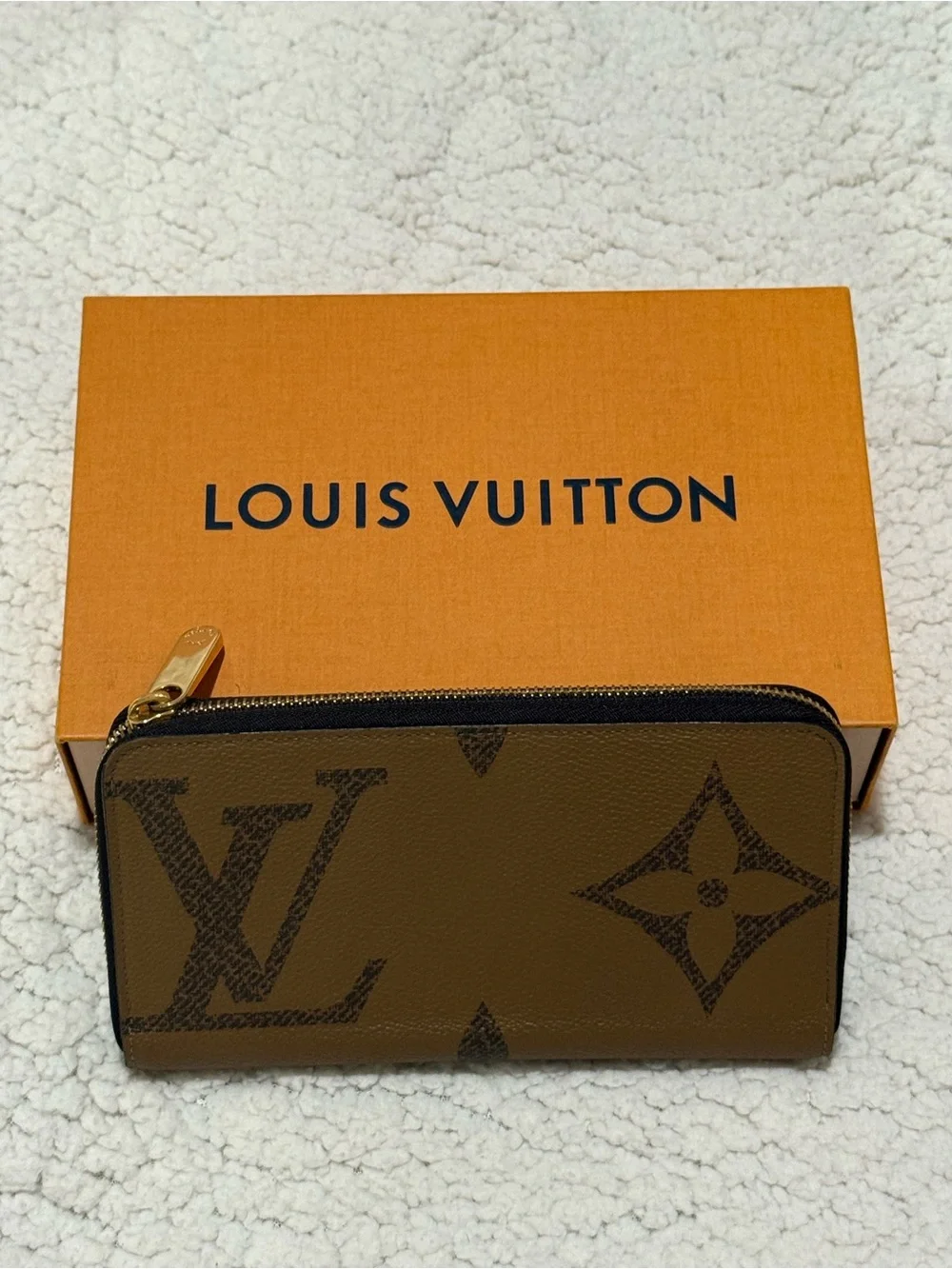 Zippy Wallet Reverse Monogram Giant - Louis Vuitton